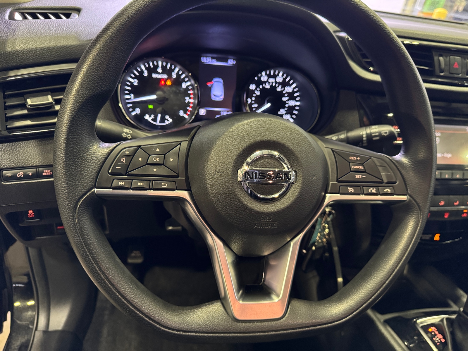 Thumbnail: 2018 Nissan Rogue Sport - 5