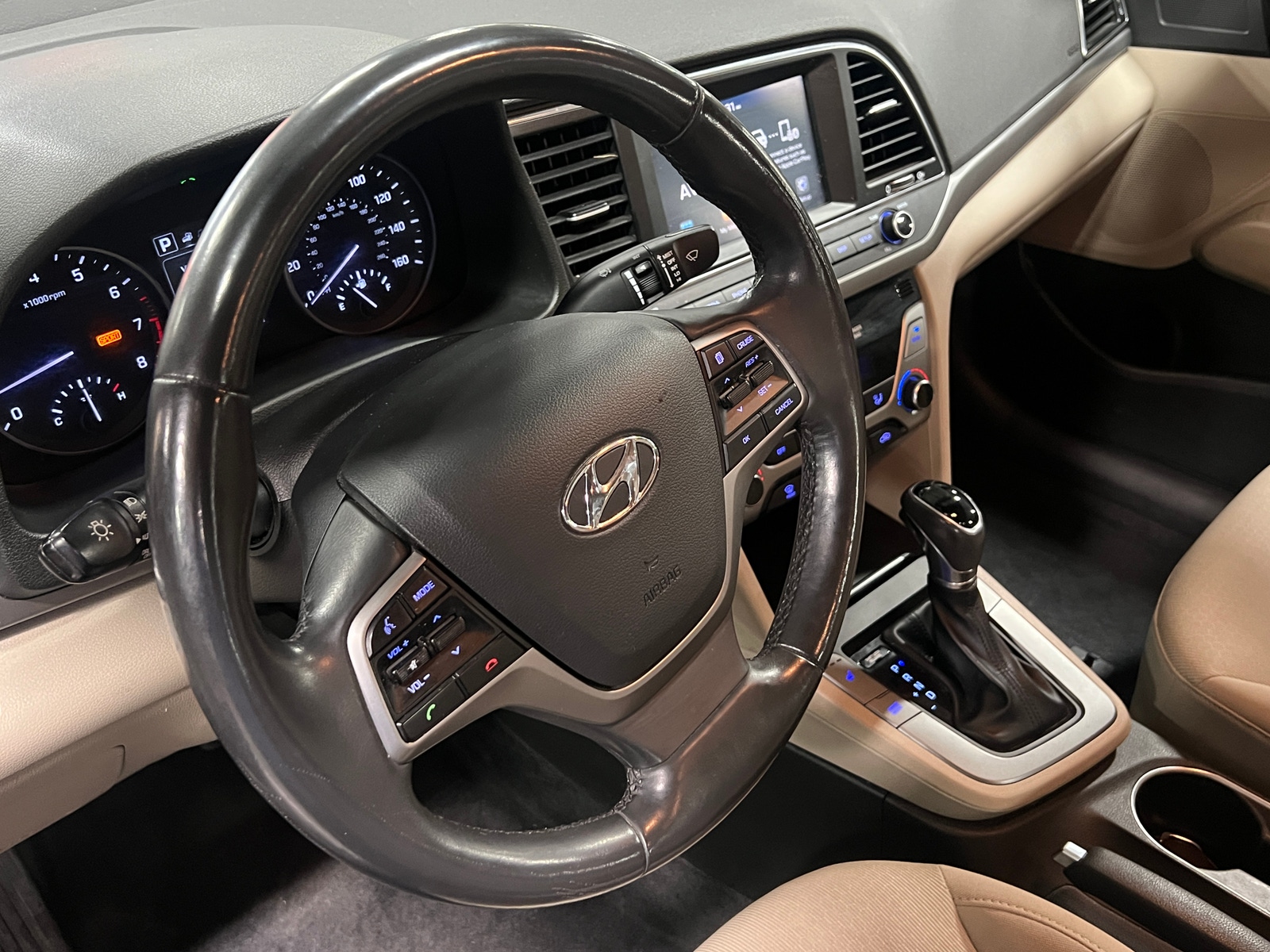 Thumbnail: 2018 Hyundai Elantra - 5