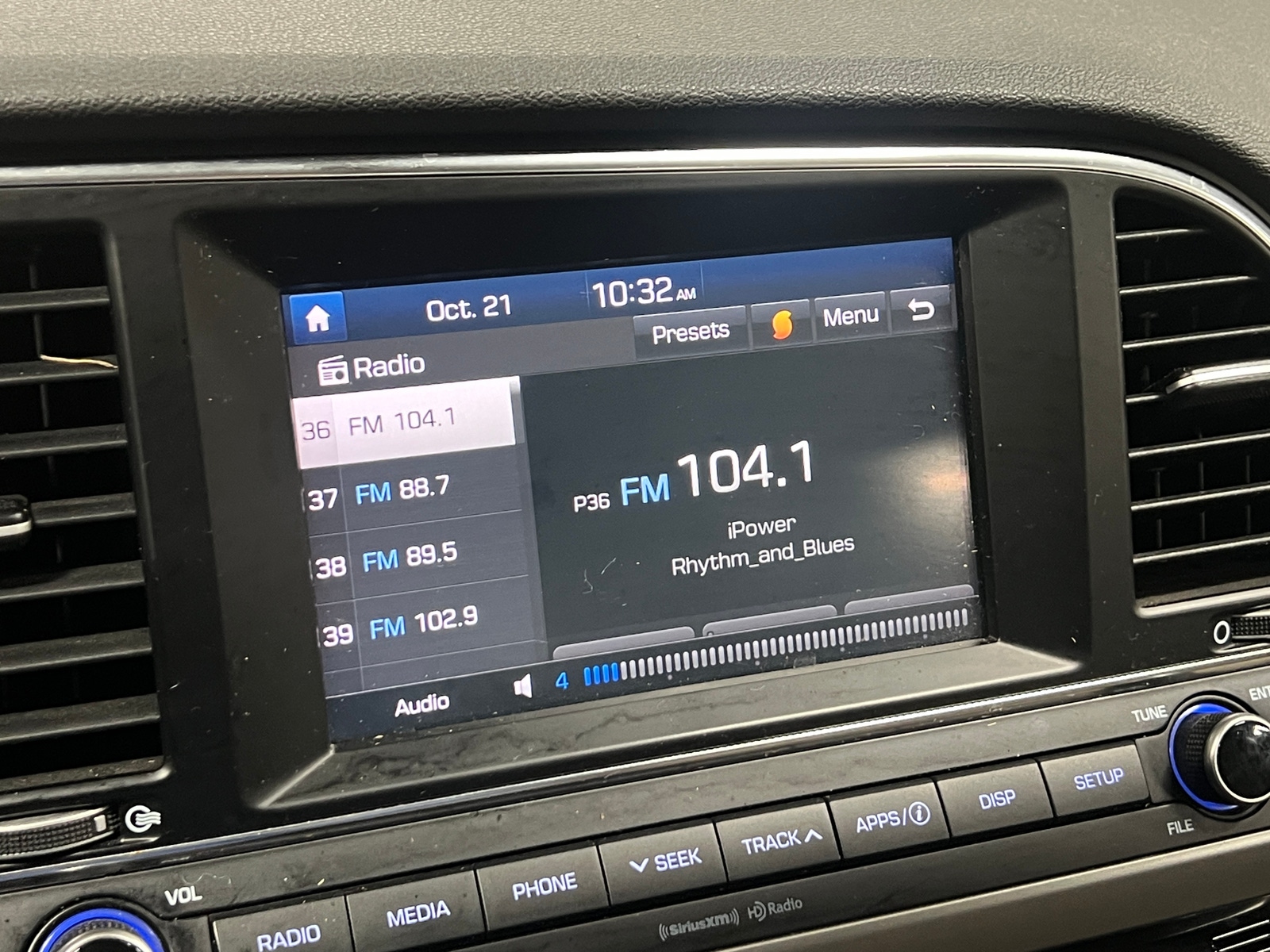 Thumbnail: 2018 Hyundai Elantra - 4