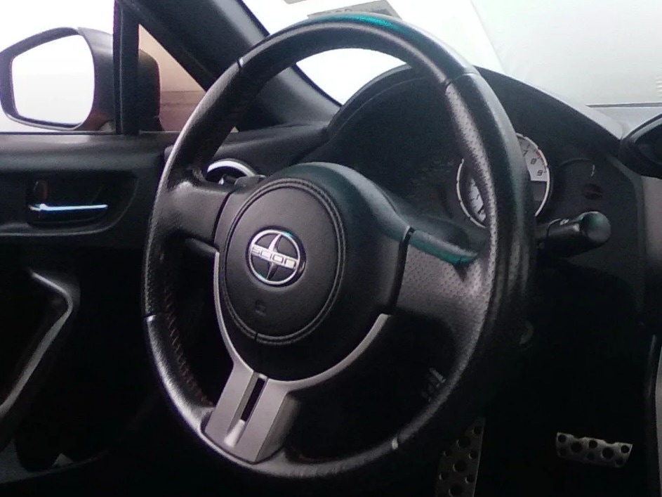 Thumbnail: 2013 Scion FR-S - 4