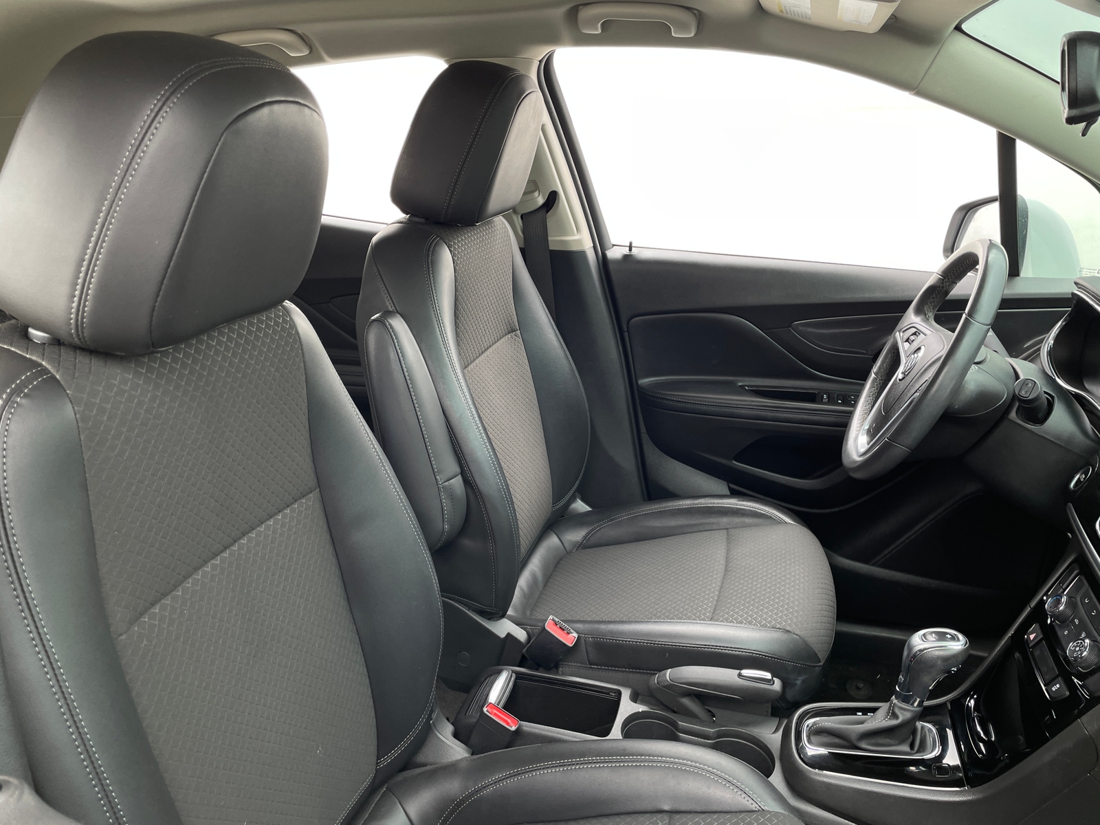 Thumbnail: 2021 Buick Encore - 2