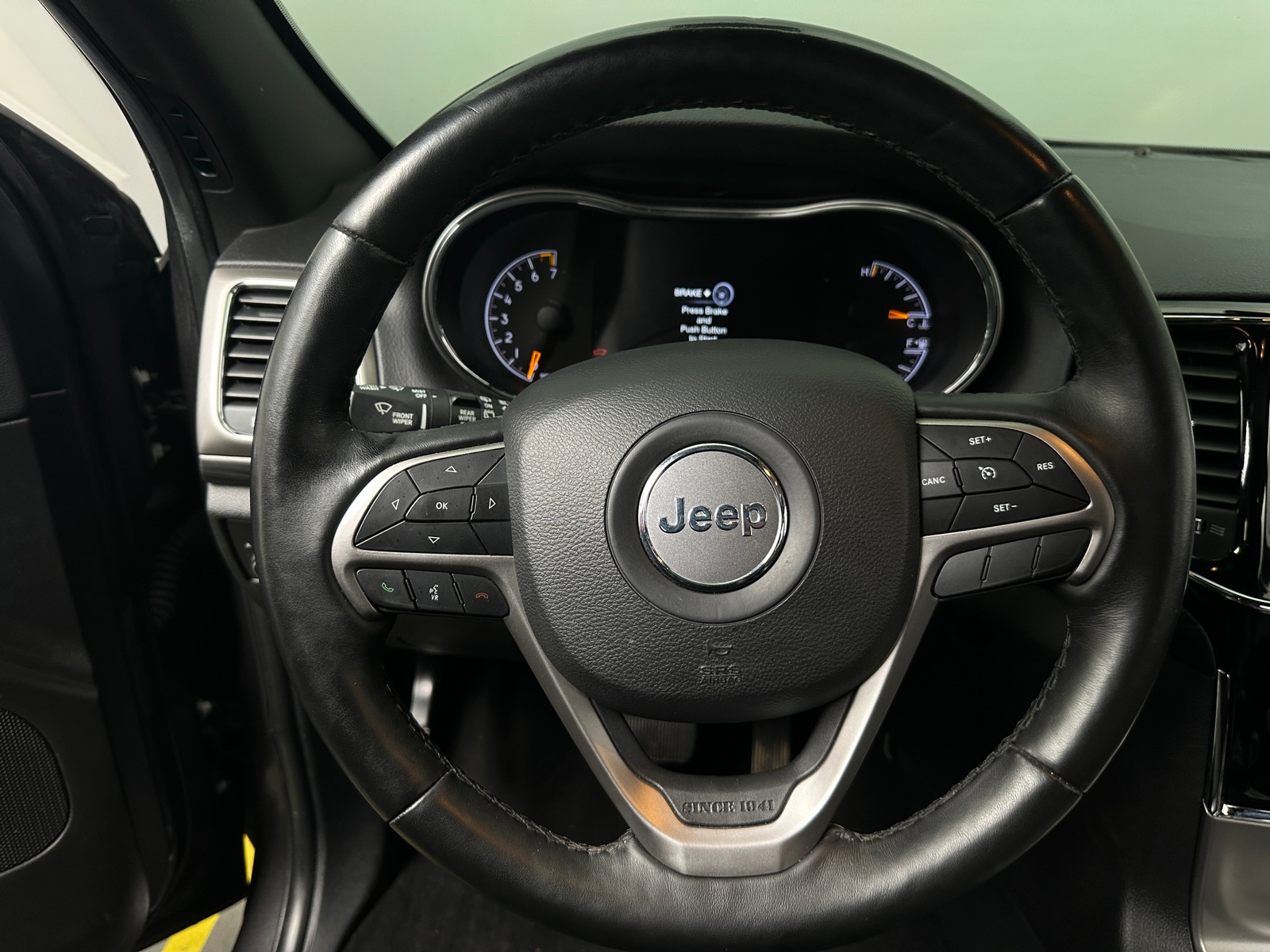 Thumbnail: 2019 Jeep Grand Cherokee - 5