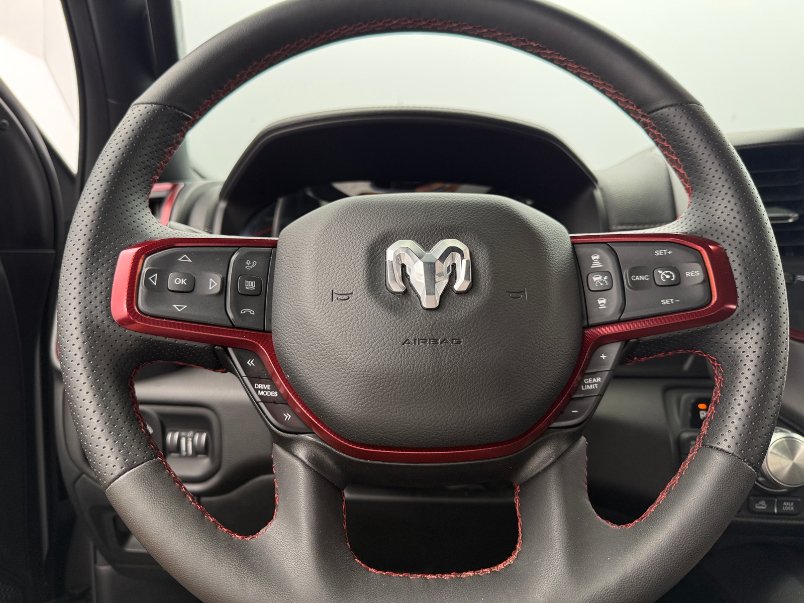 Thumbnail: 2025 RAM 1500 - 5