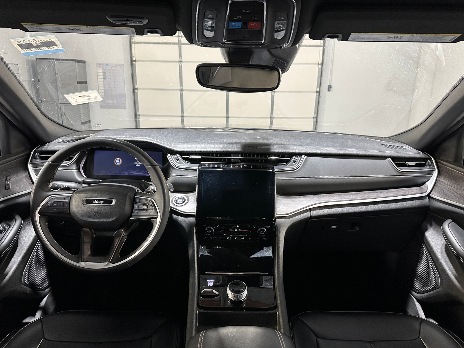 Thumbnail: 2024 Jeep Grand Cherokee - 2