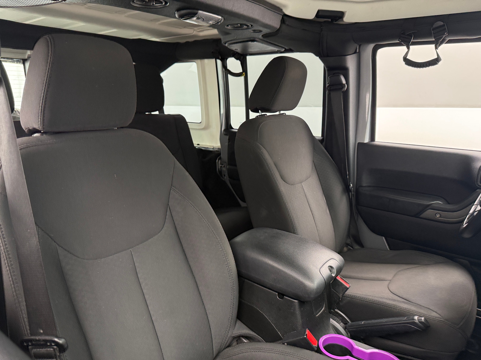 Thumbnail: 2017 Jeep Wrangler - 2