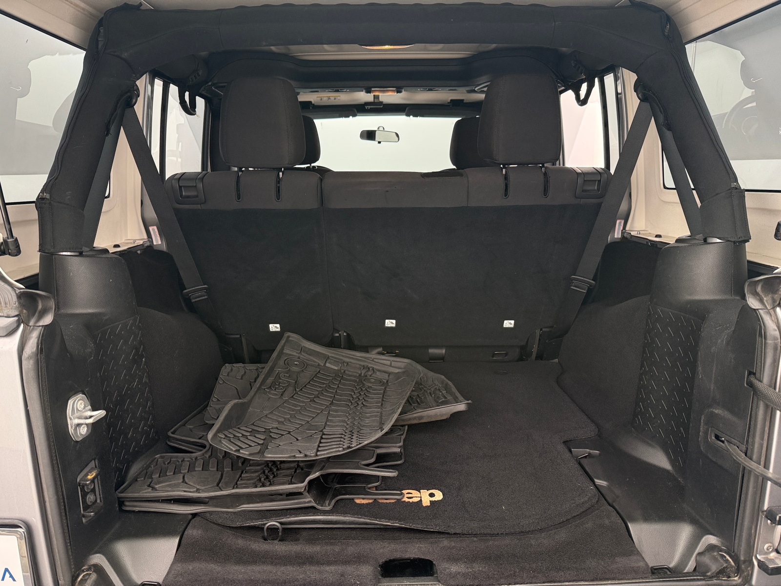 Thumbnail: 2017 Jeep Wrangler - 7