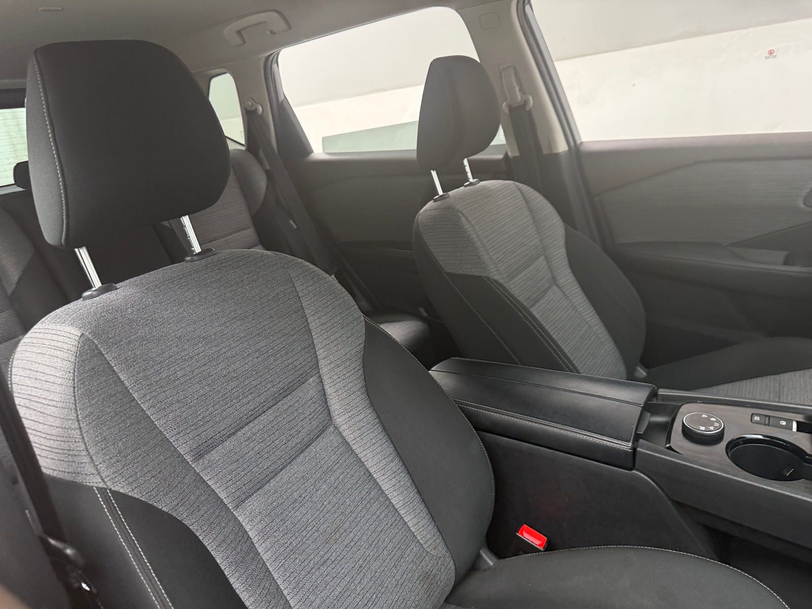 Thumbnail: 2023 Nissan Rogue - 2