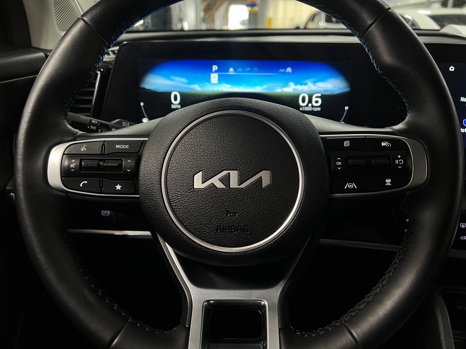 Thumbnail: 2023 Kia Sportage - 4