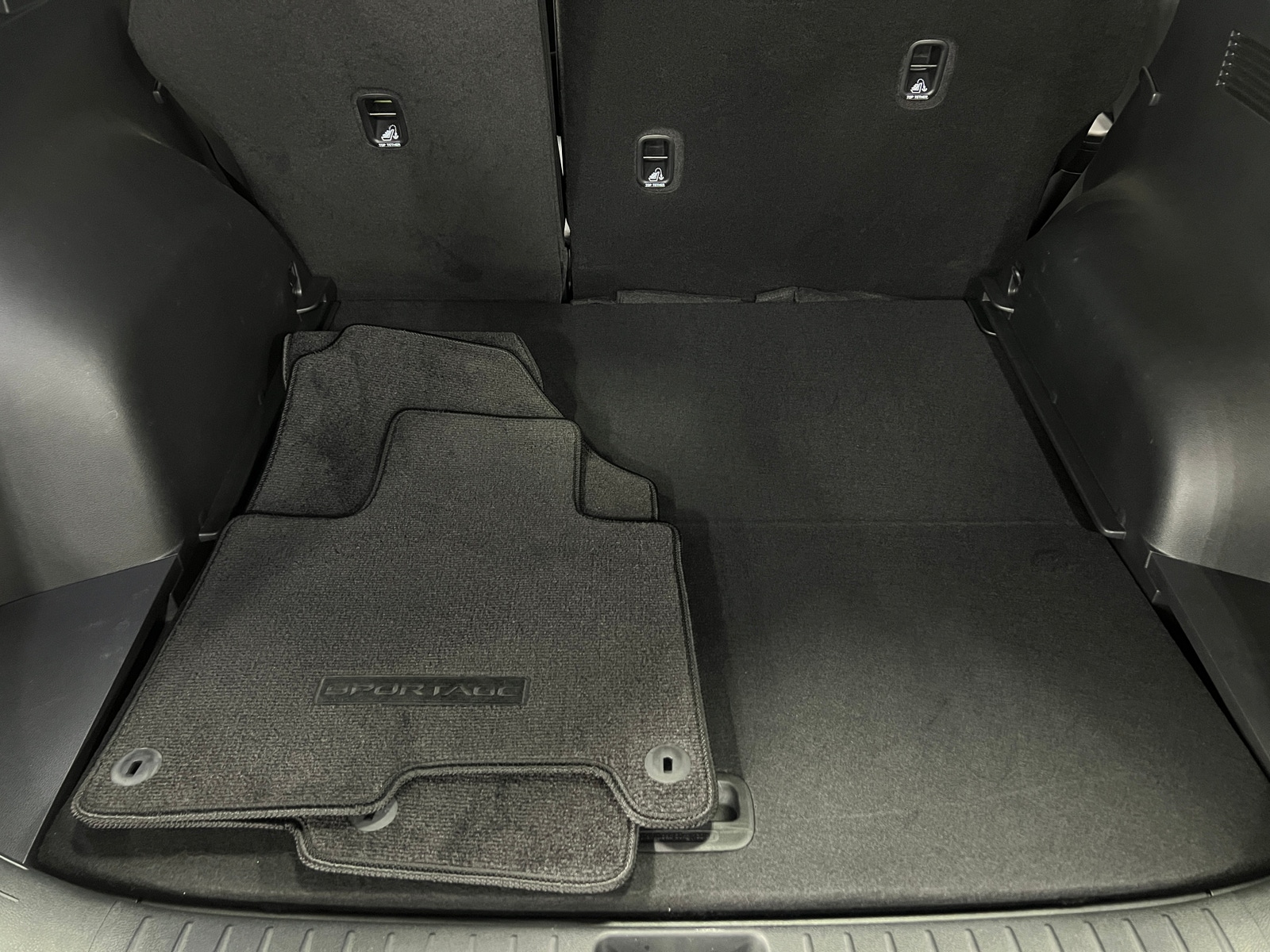 Thumbnail: 2023 Kia Sportage - 6