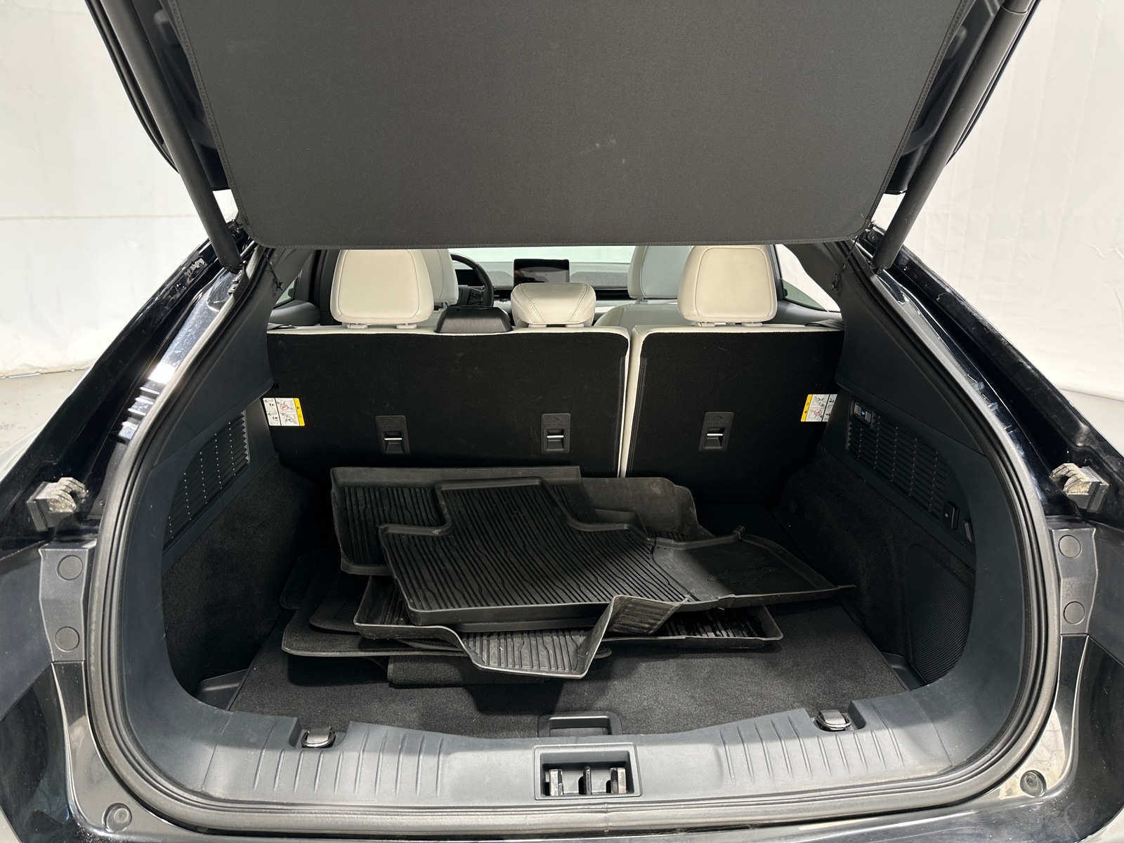 Thumbnail: 2021 Ford Mustang Mach-E - 6