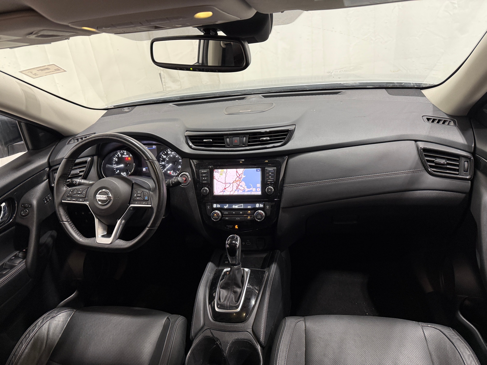 Thumbnail: 2018 Nissan Rogue - 2