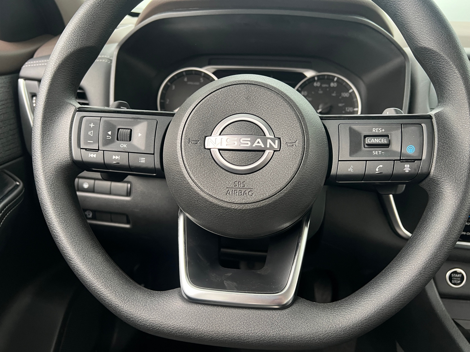 Thumbnail: 2023 Nissan Rogue - 5