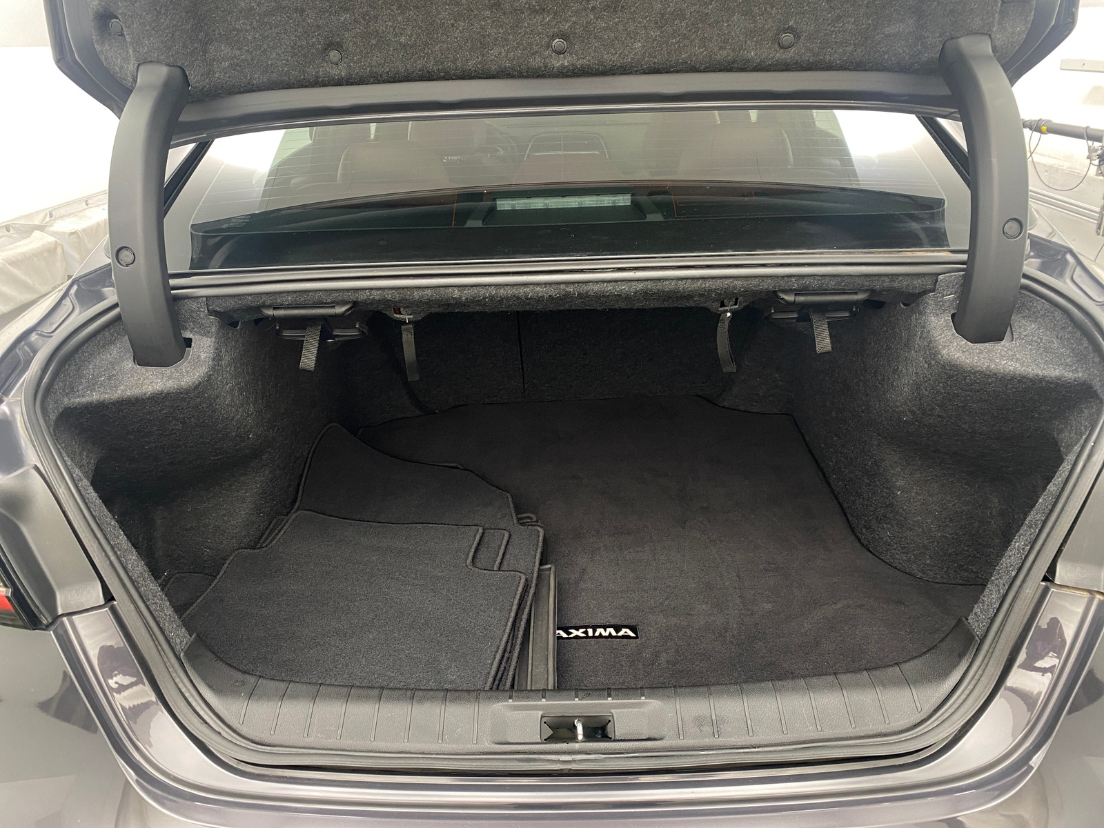 Thumbnail: 2021 Nissan Maxima - 6