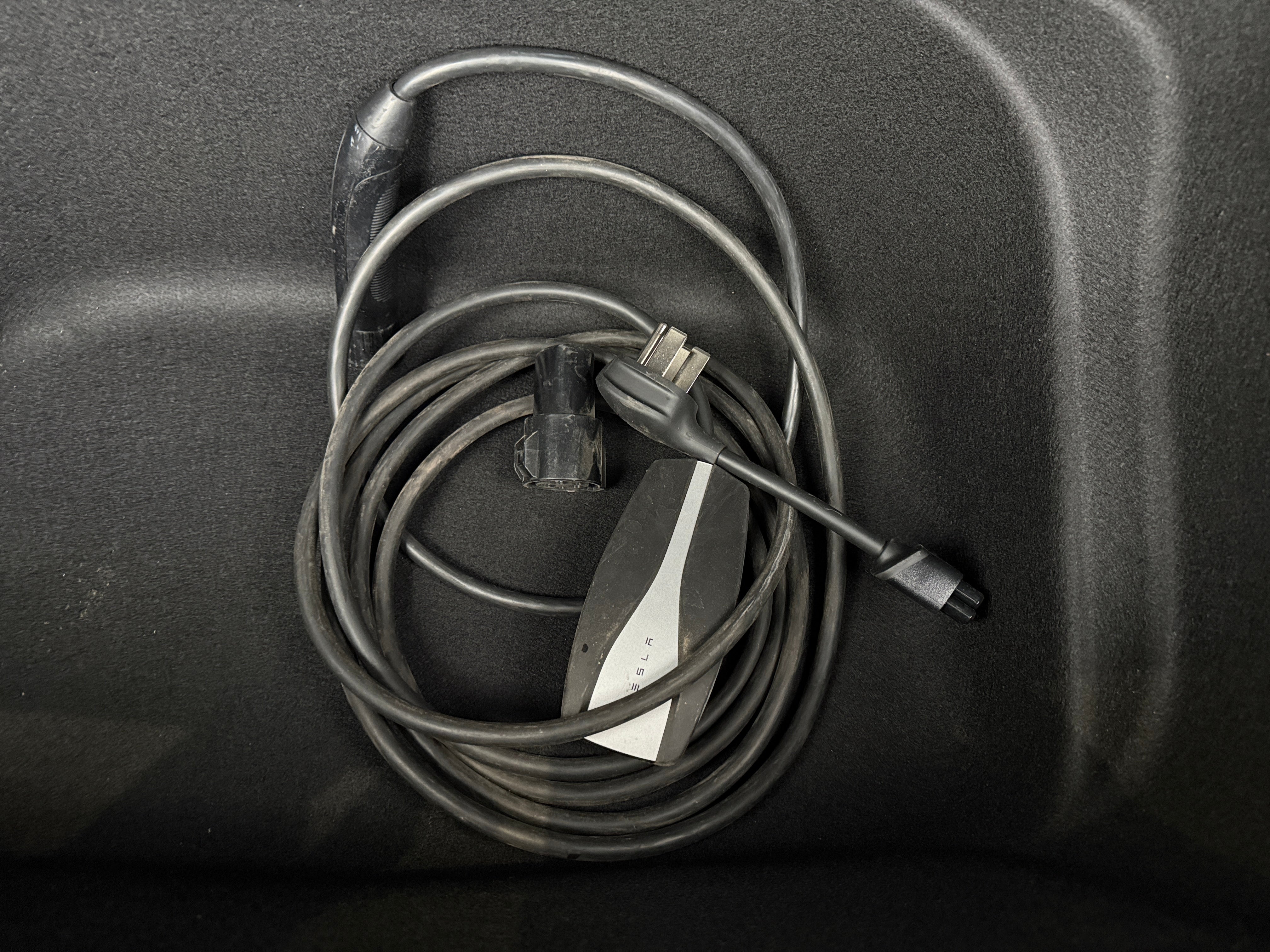 Used 2023 Tesla Model Y Long Range with VIN 7SAYGDEE7PA043420 for sale in Oak Creek, WI