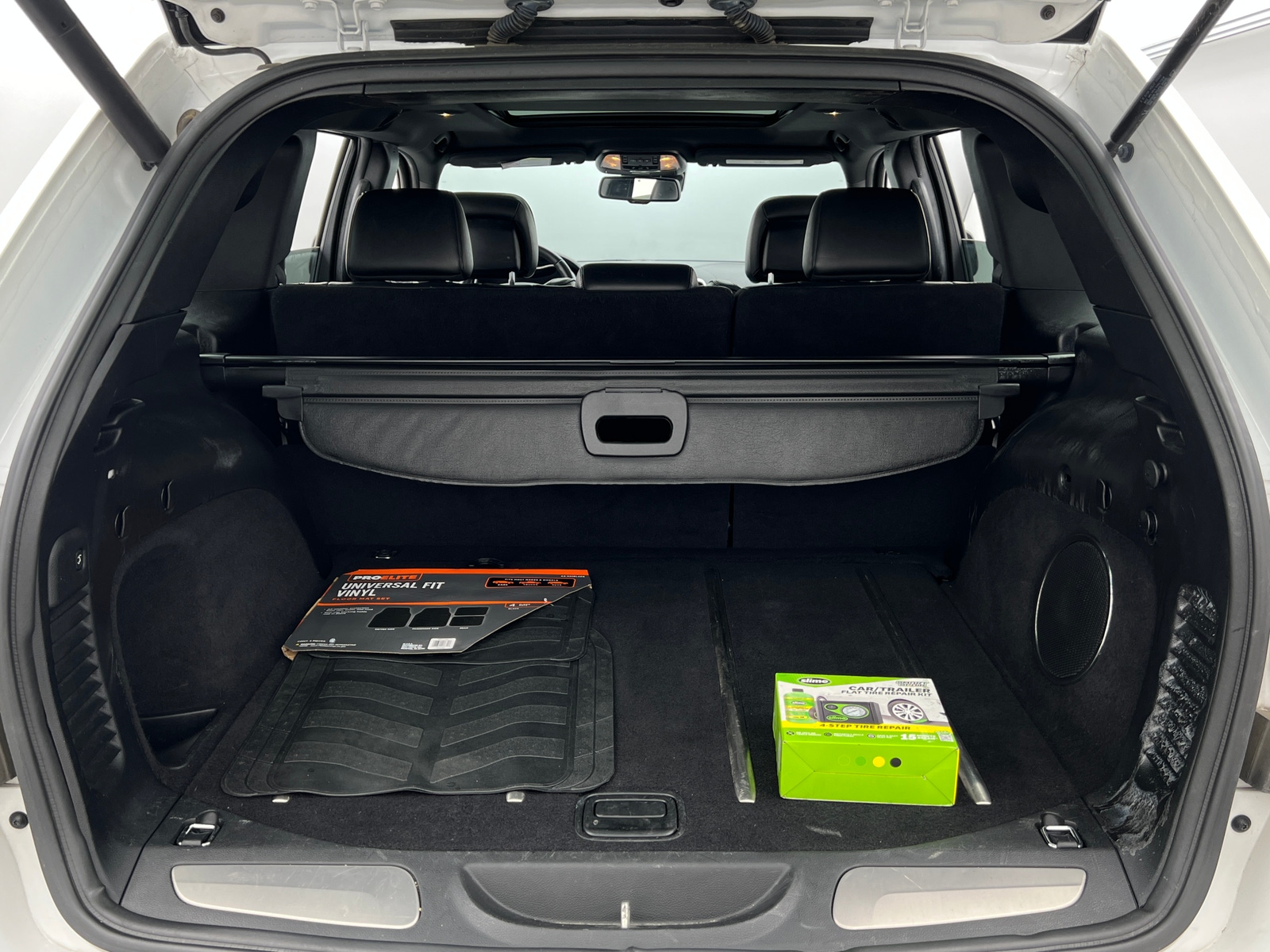 Thumbnail: 2016 Jeep Grand Cherokee - 6
