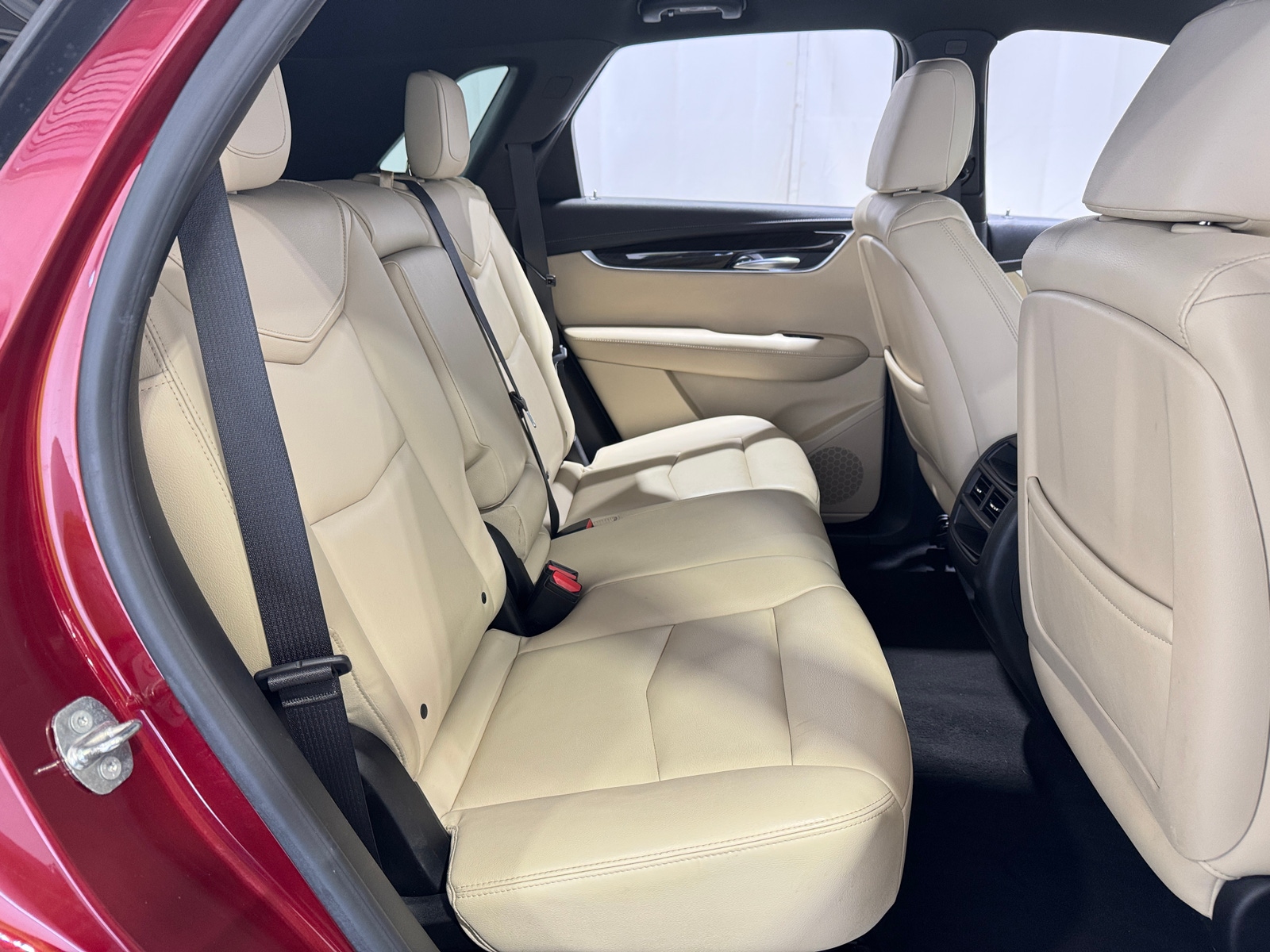 Thumbnail: 2018 Cadillac XT5 - 5