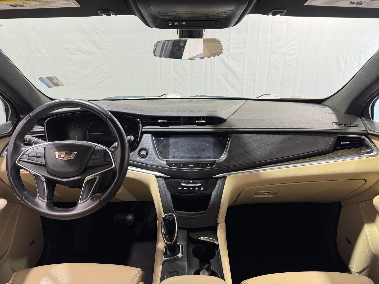 Thumbnail: 2018 Cadillac XT5 - 2