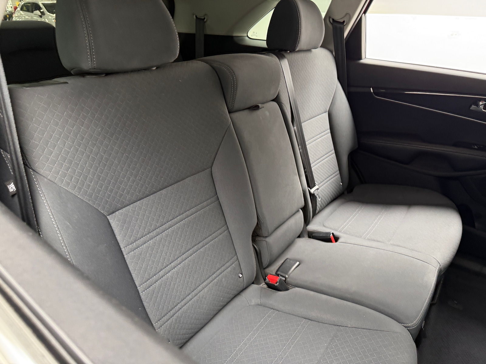 Thumbnail: 2019 Kia Sorento - 6