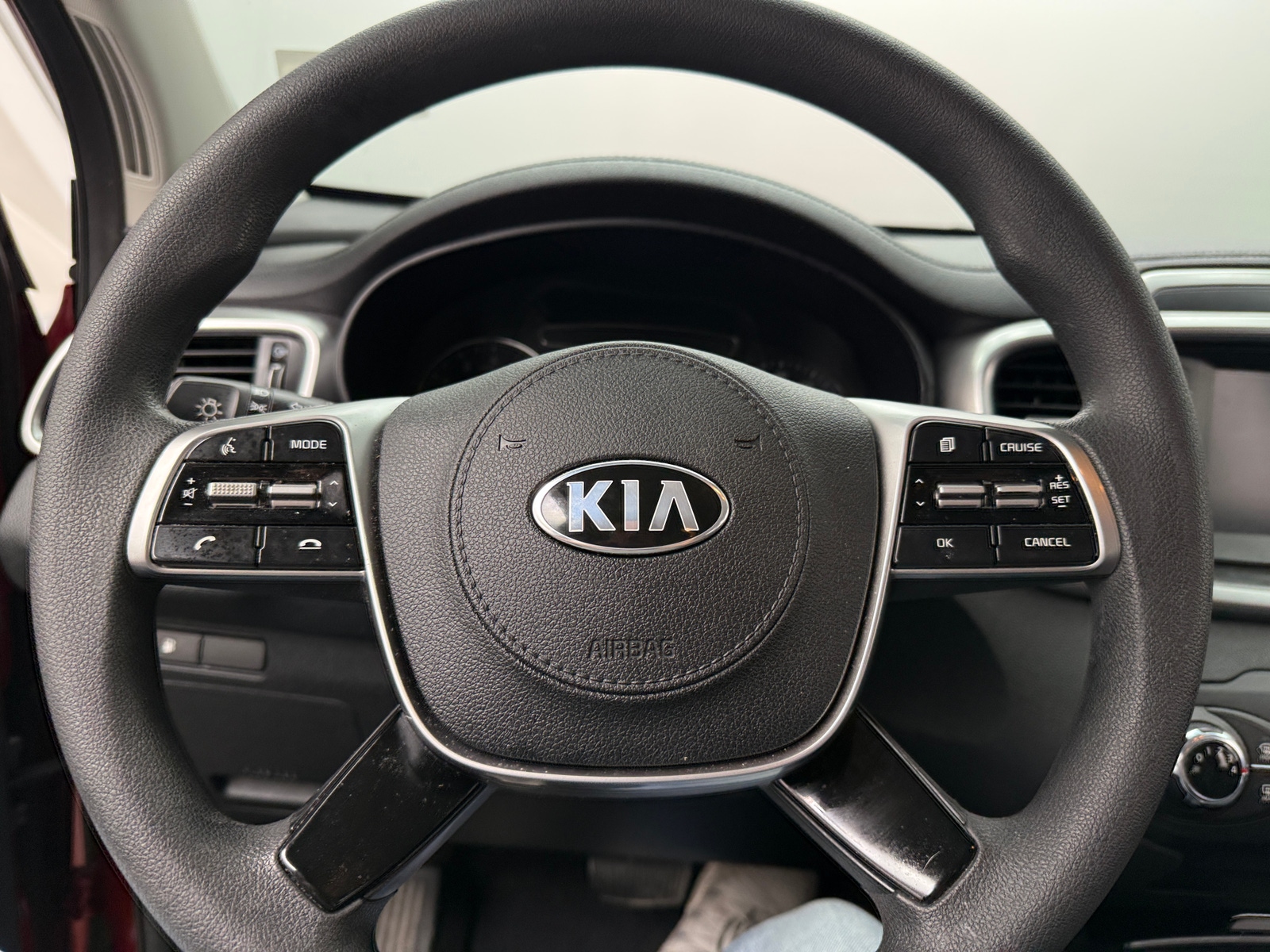 Thumbnail: 2019 Kia Sorento - 5