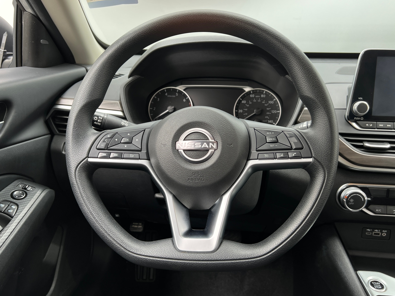 Thumbnail: 2024 Nissan Altima - 5