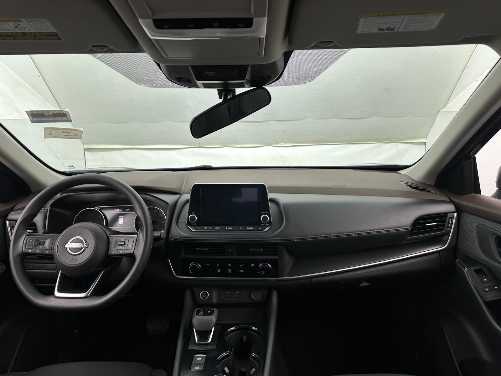 Thumbnail: 2023 Nissan Rogue - 3