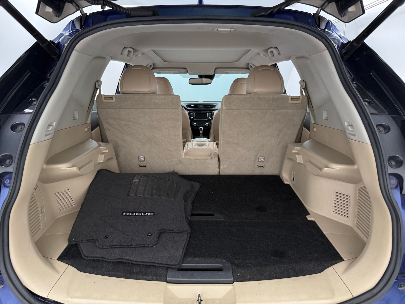 Thumbnail: 2019 Nissan Rogue - 6
