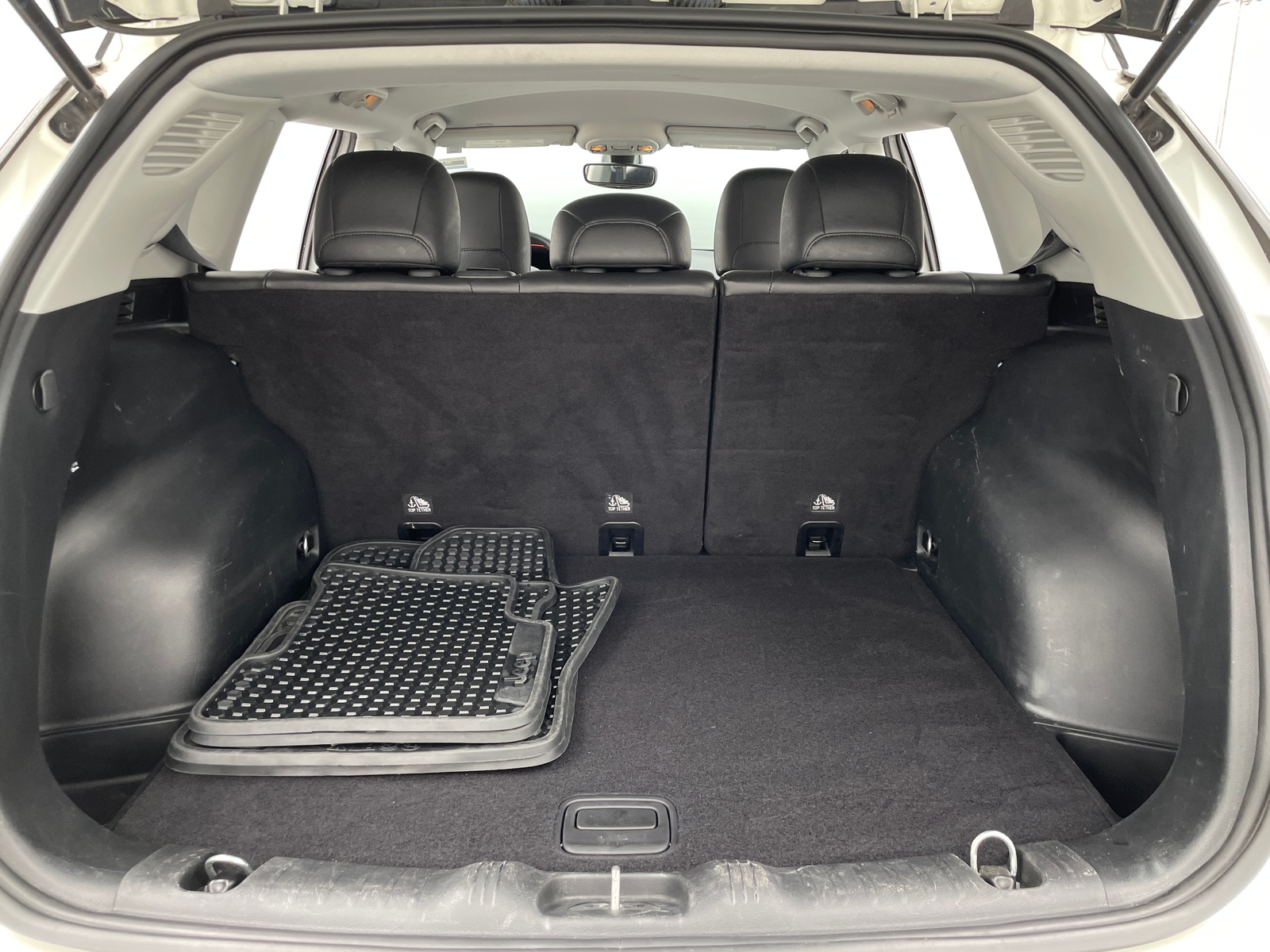 Thumbnail: 2019 Jeep Compass - 6