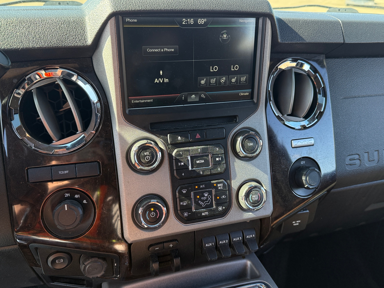 Thumbnail: 2016 Ford Econoline - 3