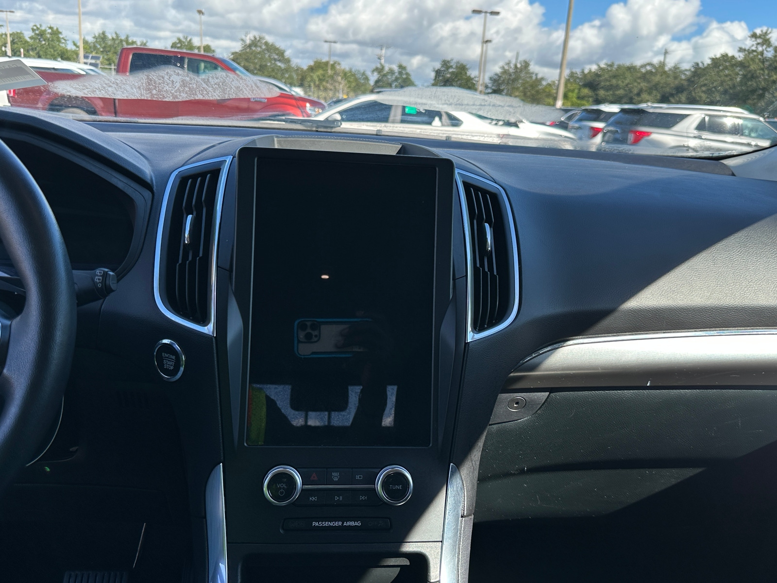 Thumbnail: 2024 Ford Edge - 3