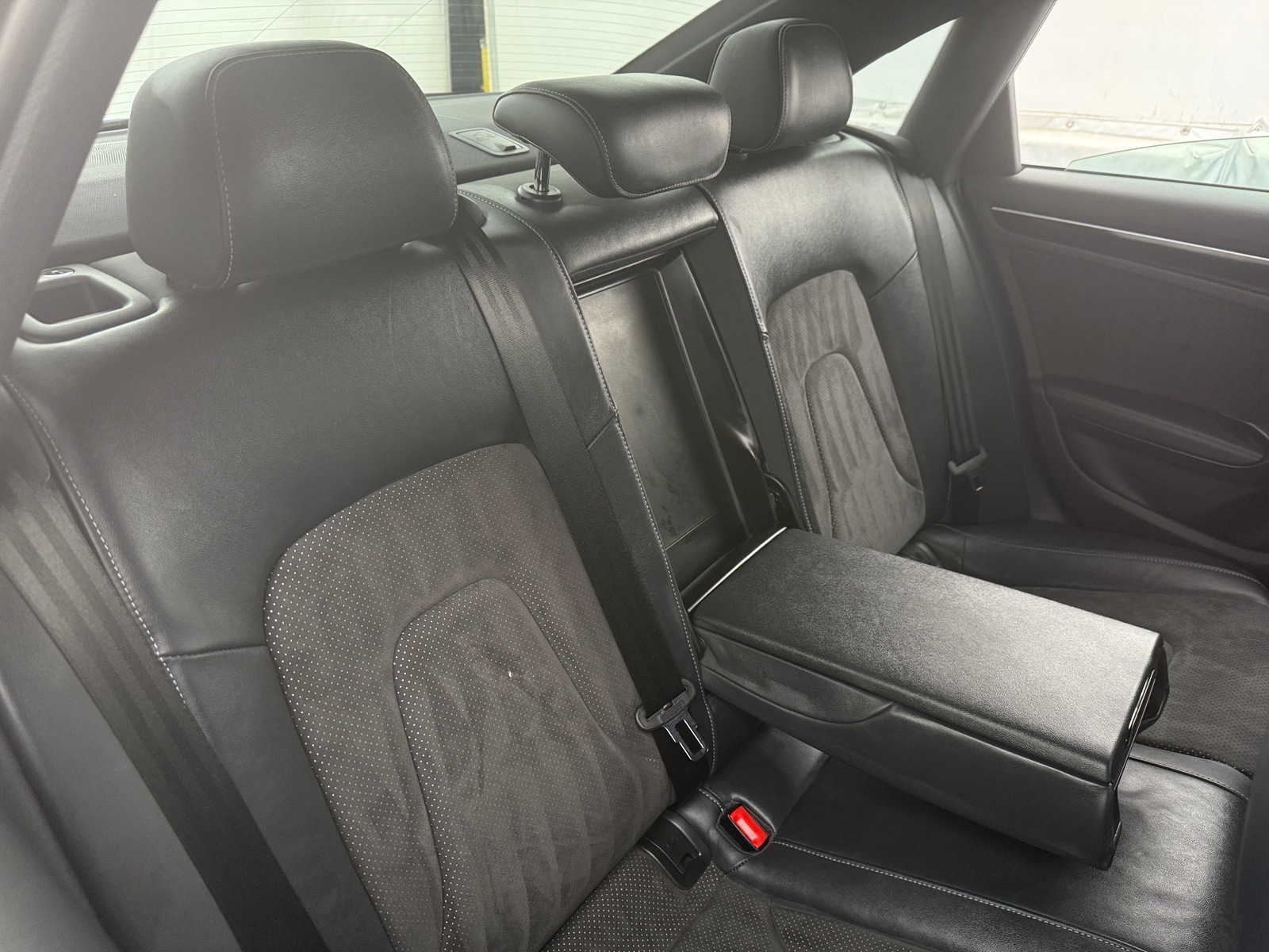 Thumbnail: 2016 Audi A4 - 5