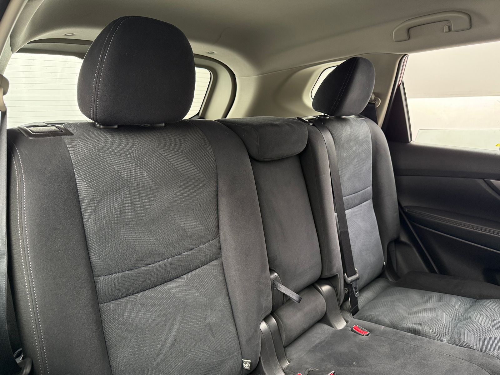 Thumbnail: 2016 Nissan Rogue - 6
