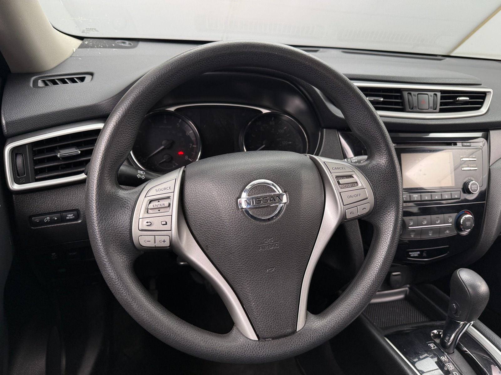 Thumbnail: 2016 Nissan Rogue - 5