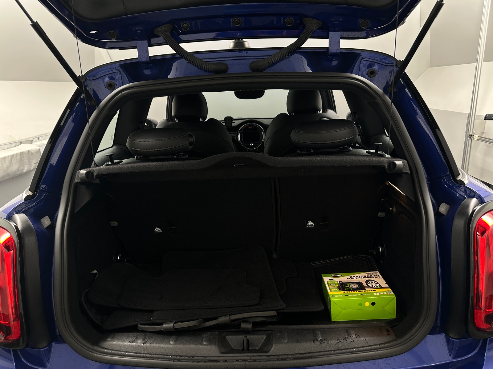 Thumbnail: 2020 MINI Cooper Hardtop - 6