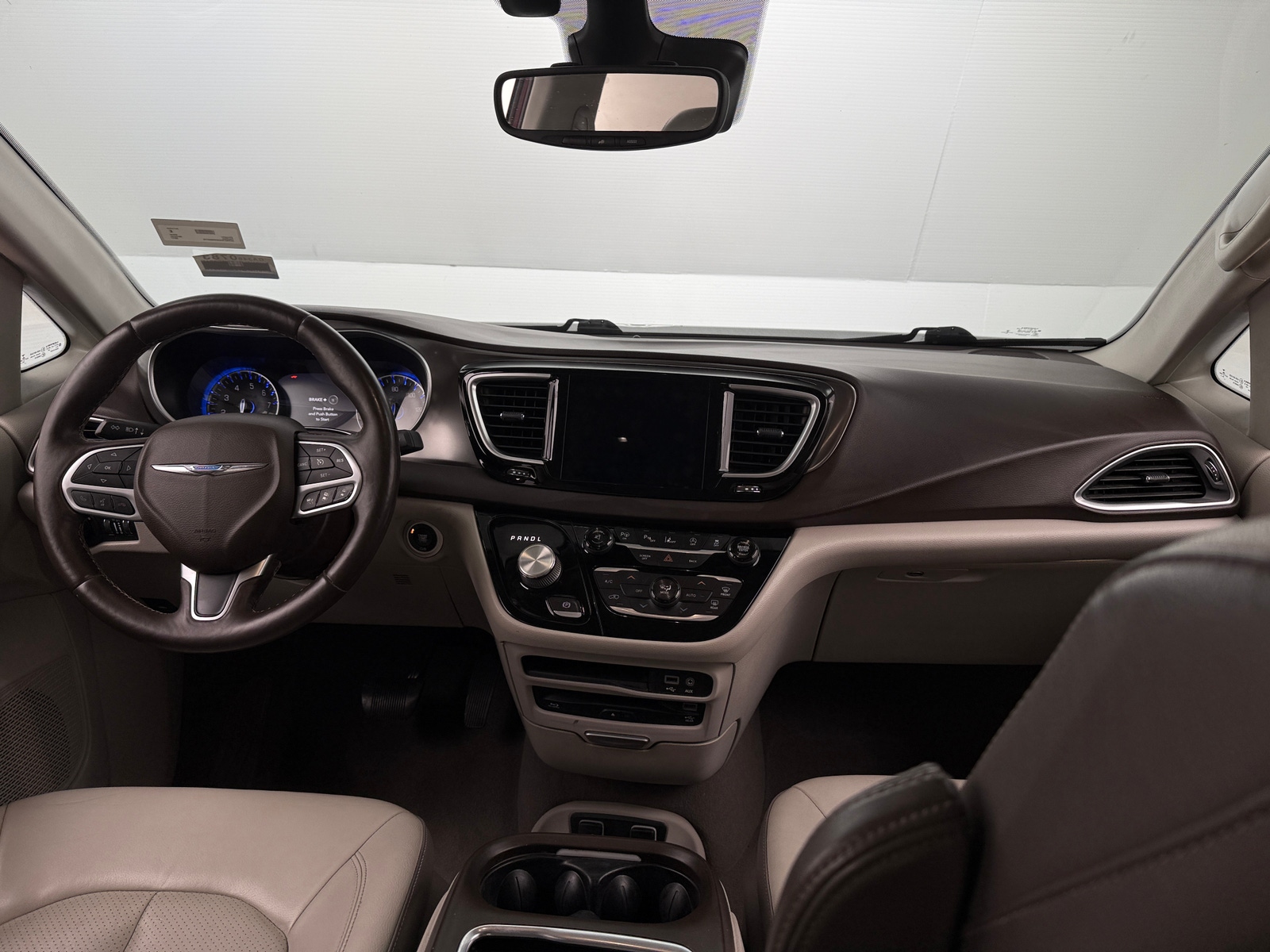 Thumbnail: 2017 Chrysler Pacifica - 2