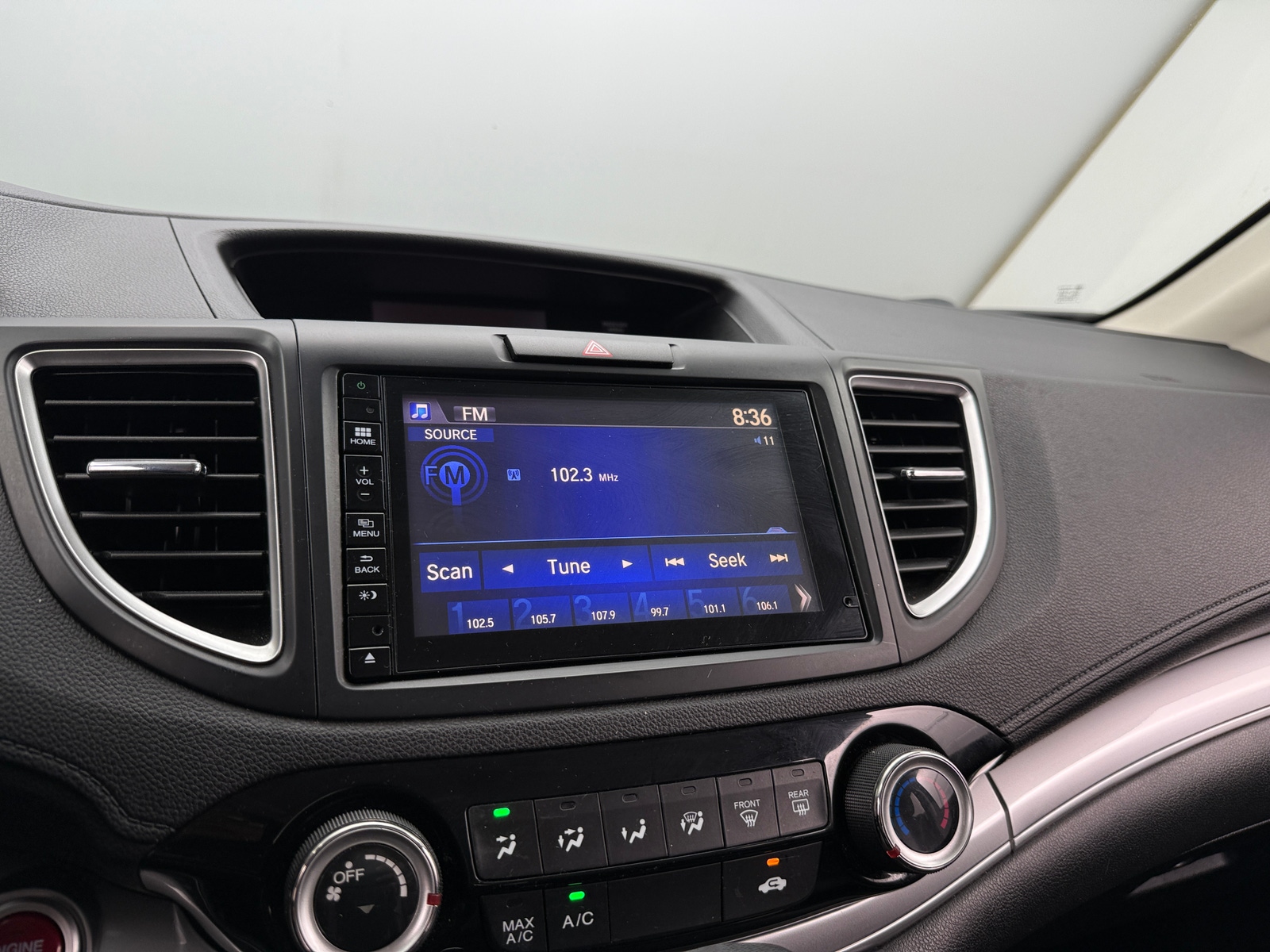Thumbnail: 2015 Honda CR-V - 4