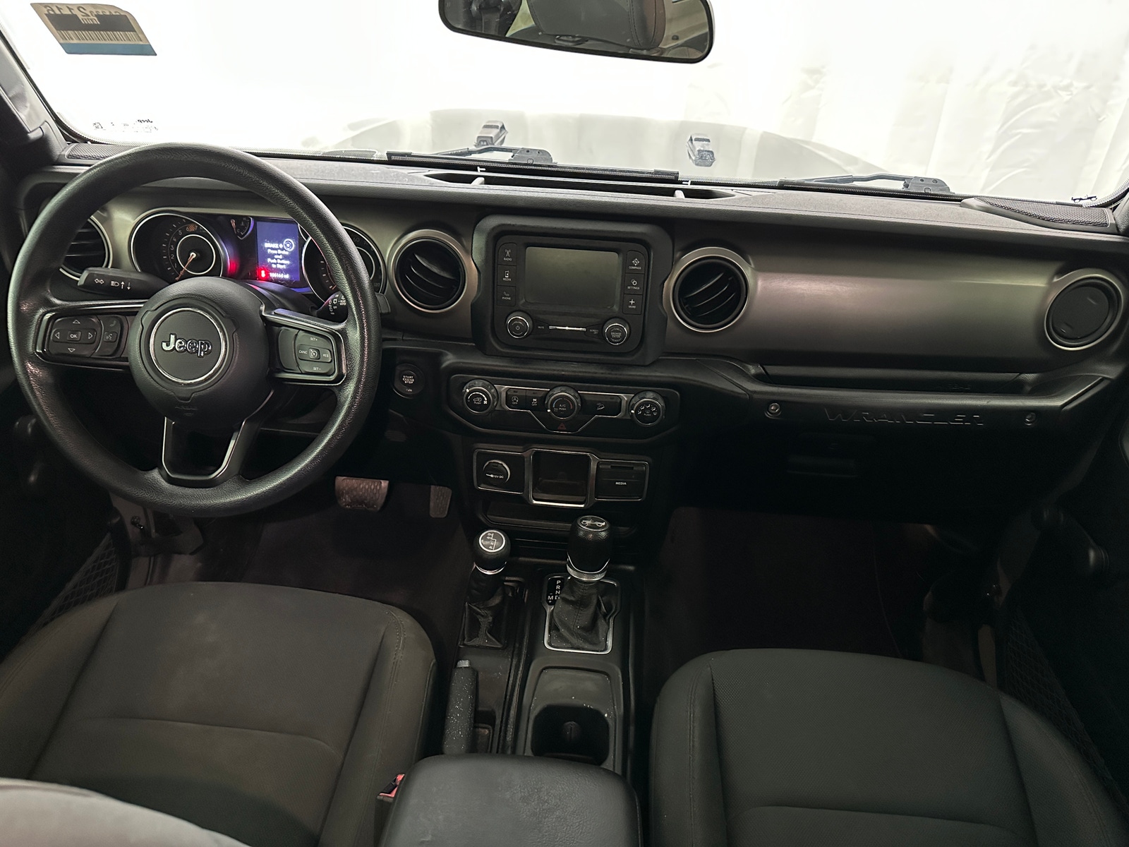 Thumbnail: 2020 Jeep Wrangler - 3