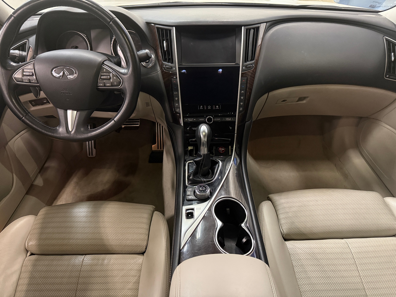 Thumbnail: 2015 INFINITI Q50 - 2