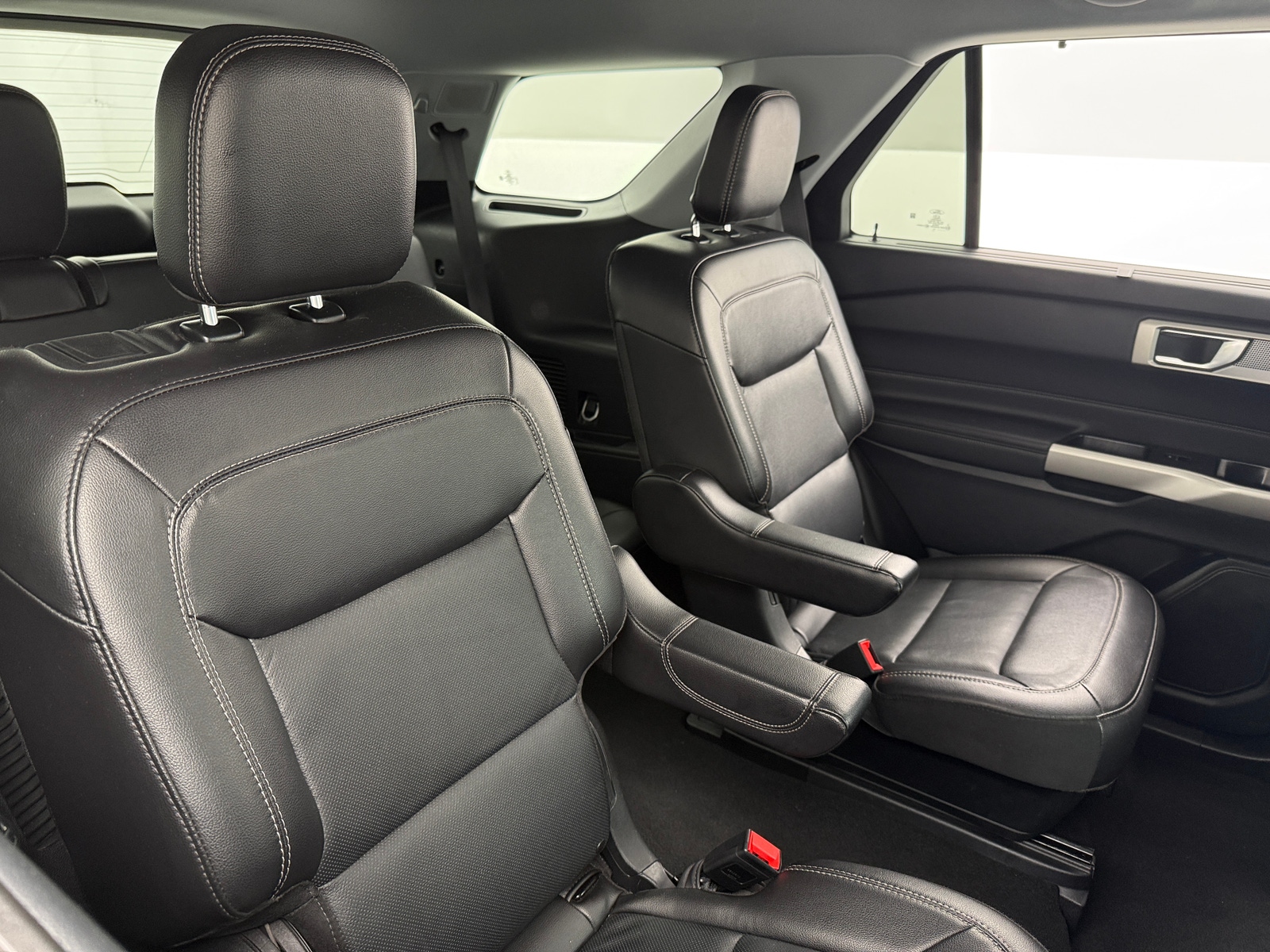 Thumbnail: 2024 Ford Explorer - 5