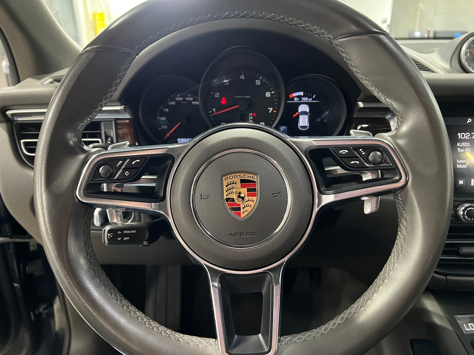 Thumbnail: 2019 Porsche Macan - 4