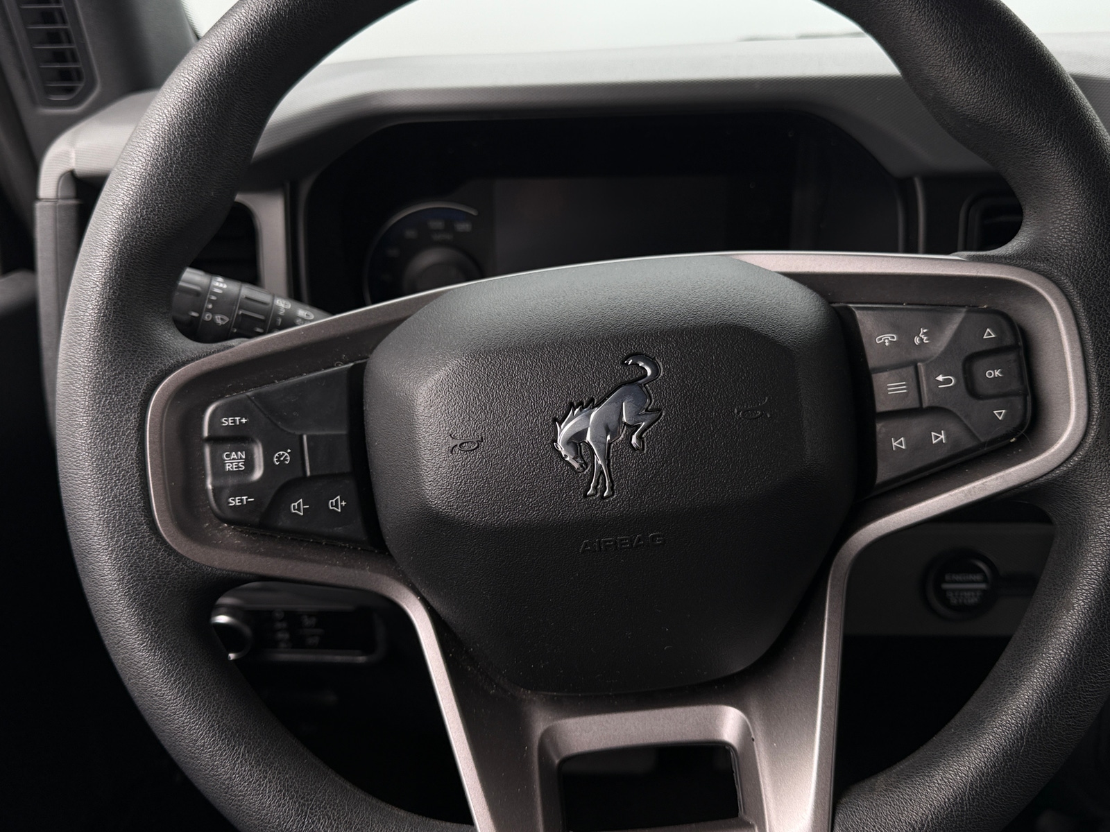 Thumbnail: 2022 Ford Bronco - 5