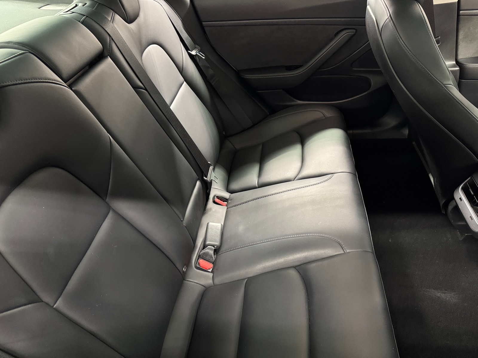 Thumbnail: 2020 Tesla Model 3 - 5
