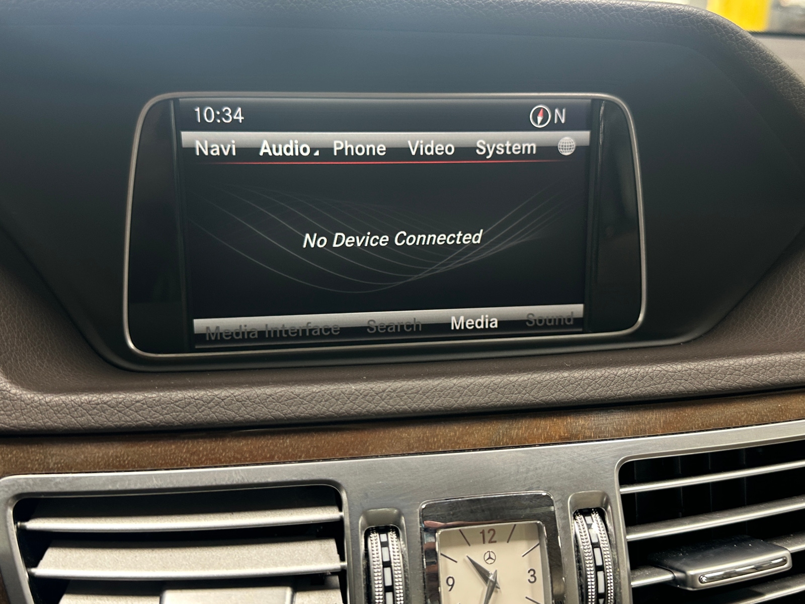Thumbnail: 2015 Mercedes-Benz E-Class - 3