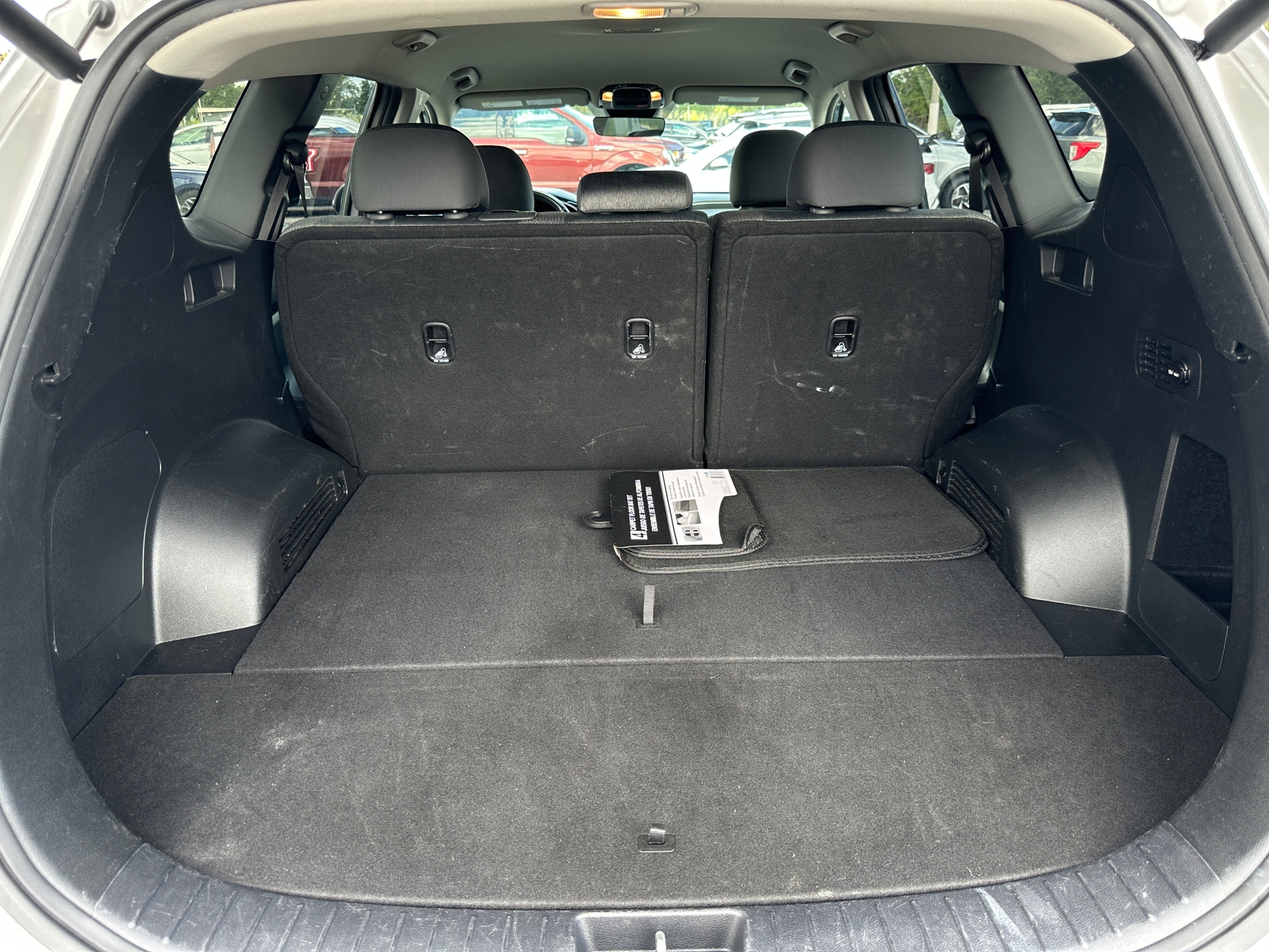 Thumbnail: 2023 Hyundai Santa Fe - 7