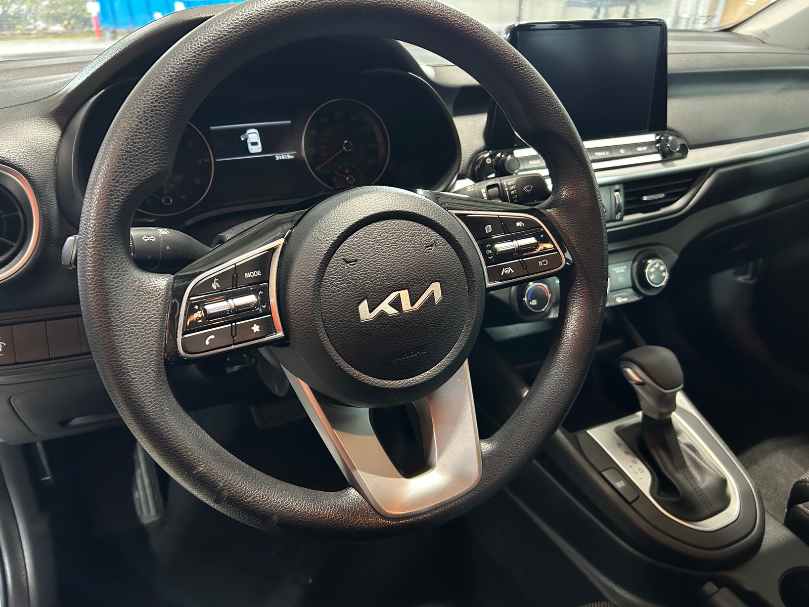 Thumbnail: 2023 Kia Forte - 5