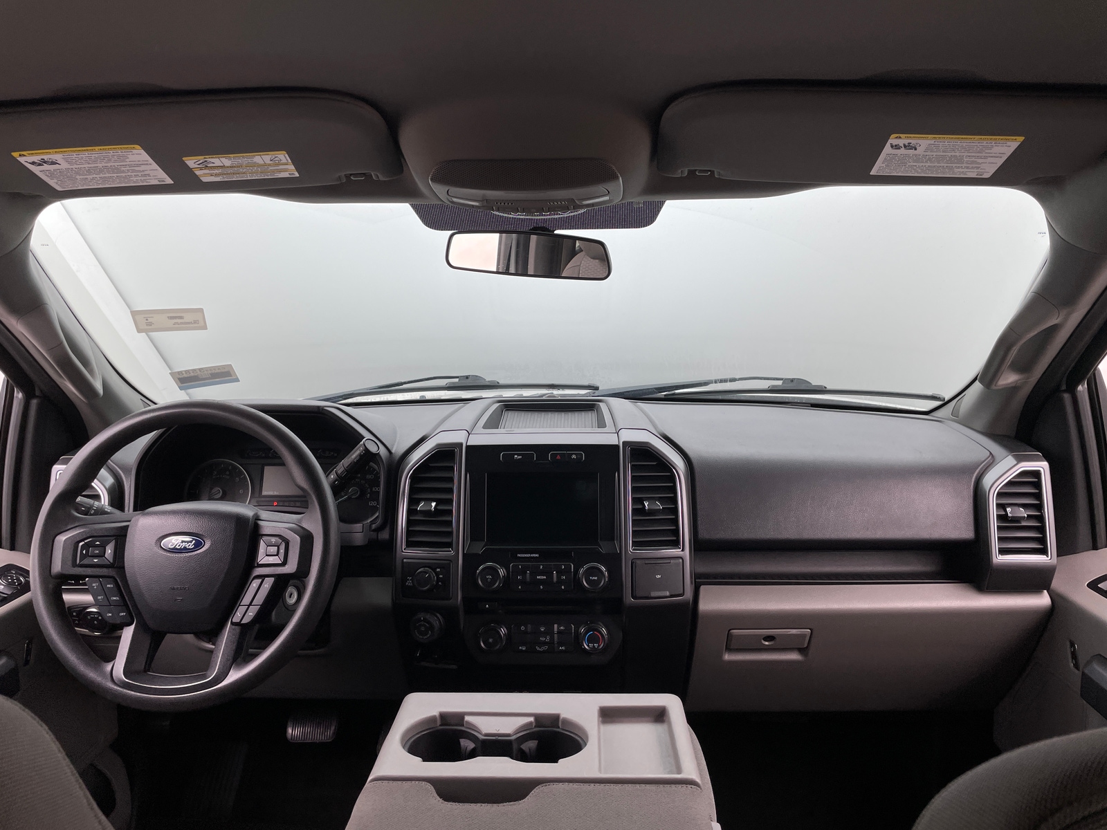 Thumbnail: 2017 Ford Econoline - 3