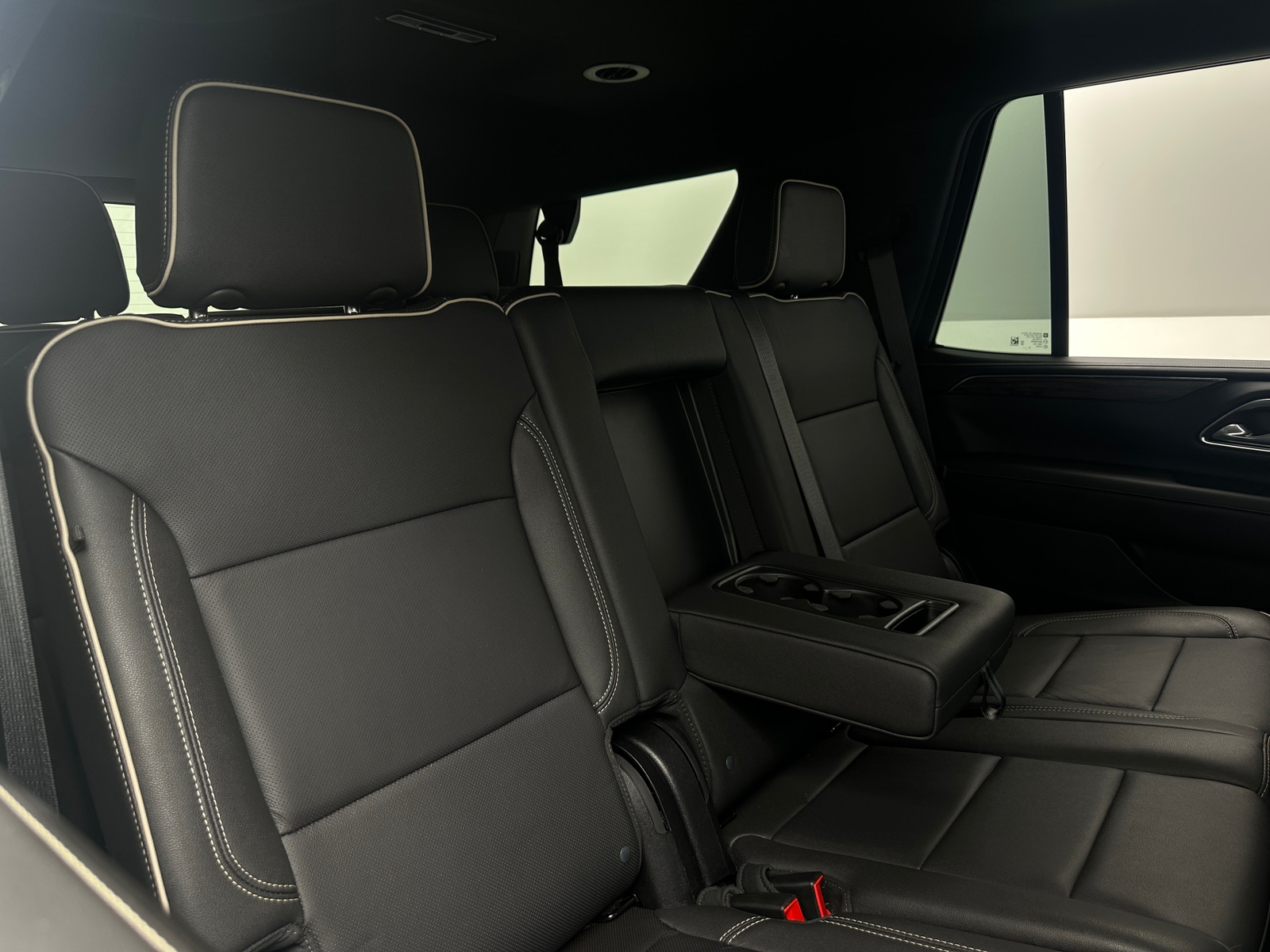 Thumbnail: 2024 Chevrolet Tahoe - 5