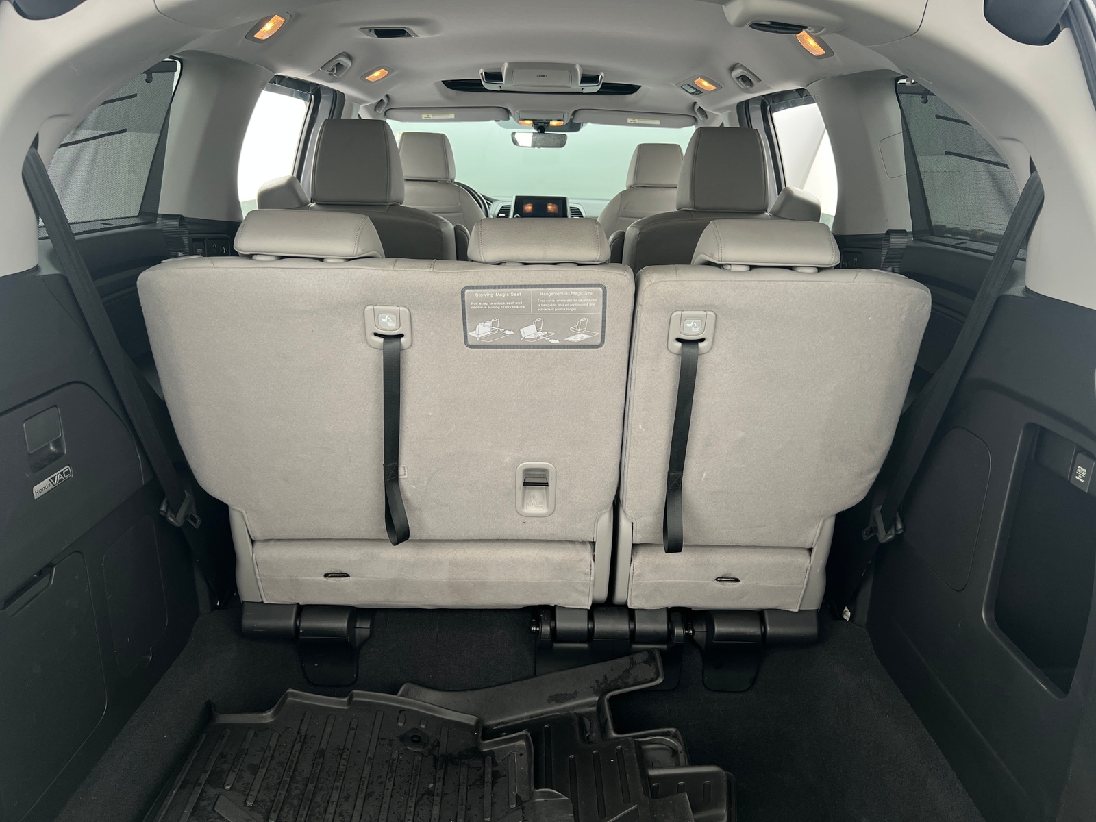 Thumbnail: 2018 Honda Odyssey - 6