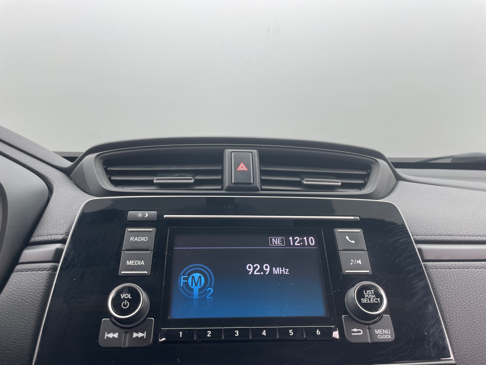 Thumbnail: 2017 Honda CR-V - 4