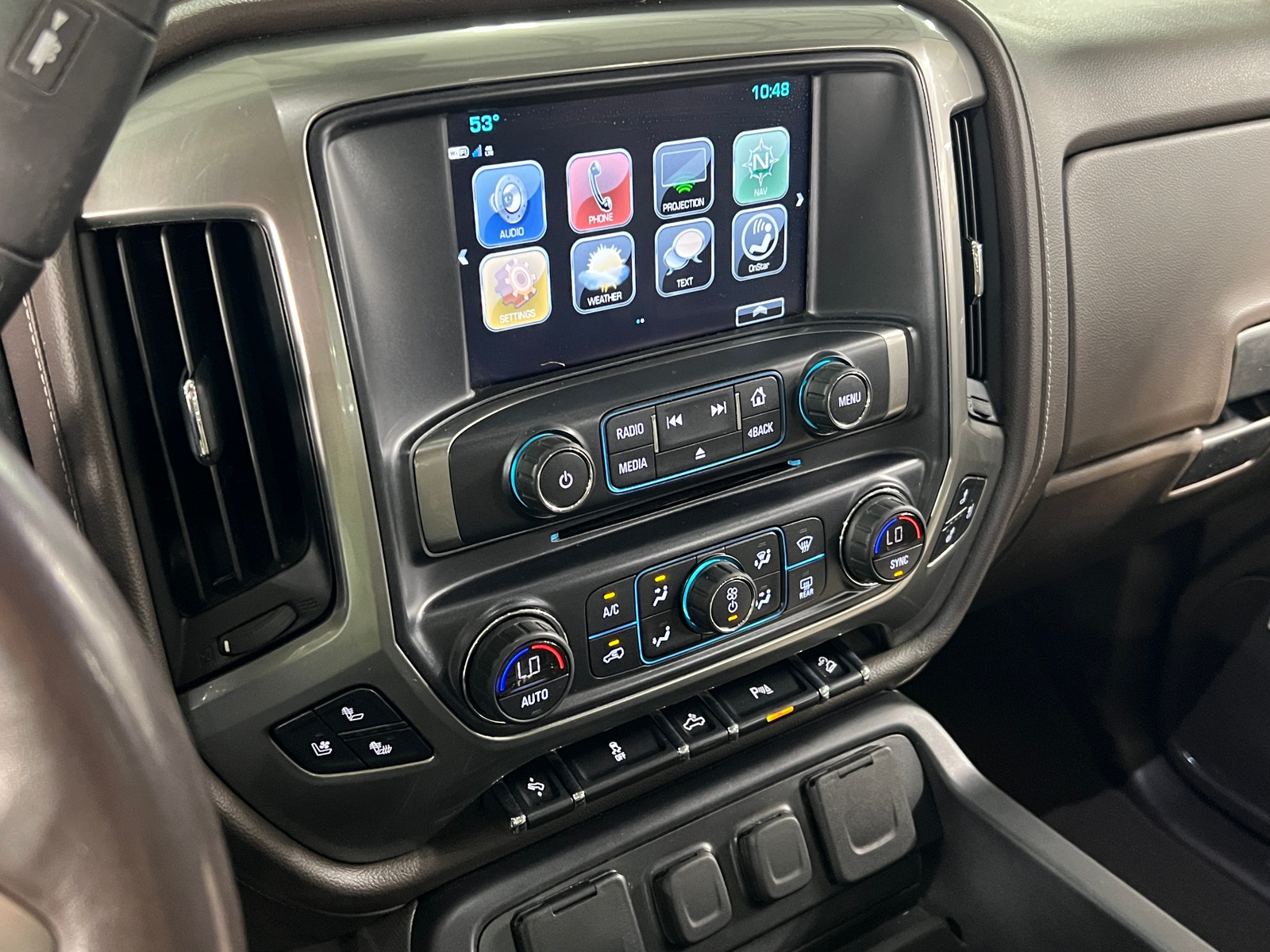 Thumbnail: 2019 Chevrolet Silverado 2500 - 3