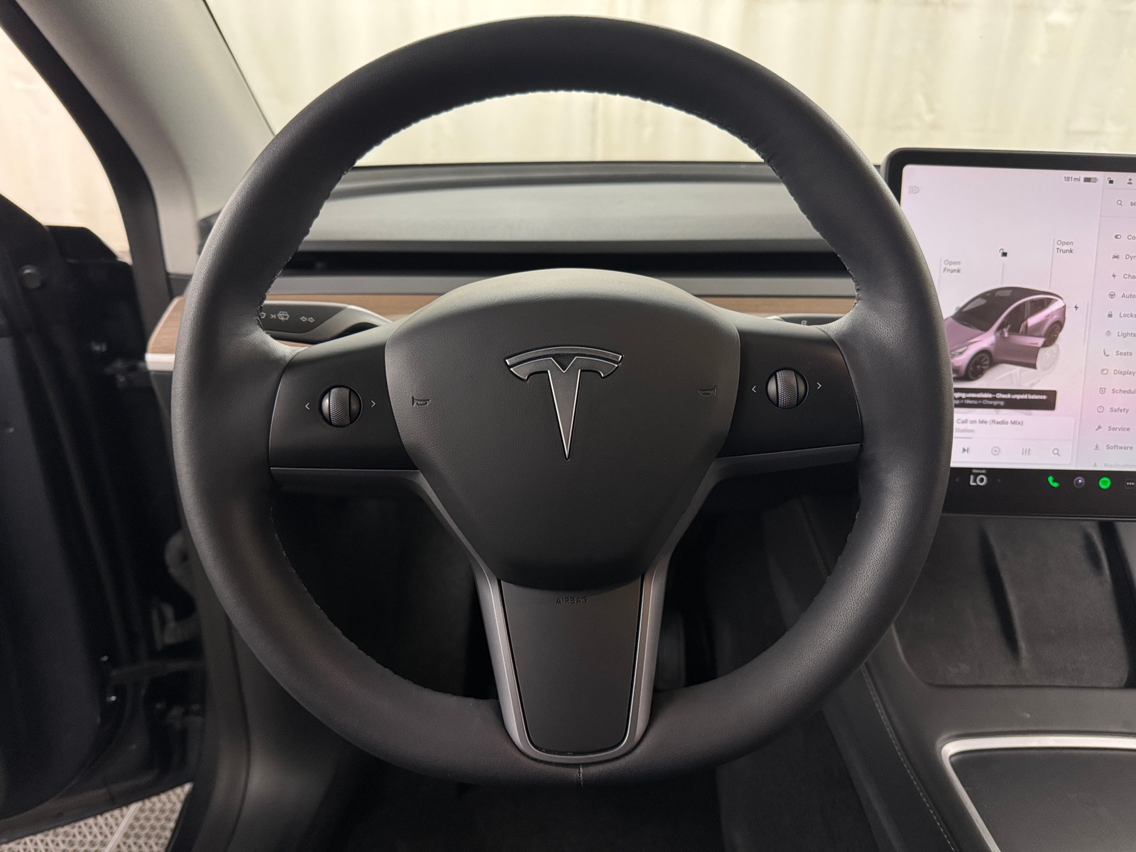Thumbnail: 2023 Tesla Model Y - 4